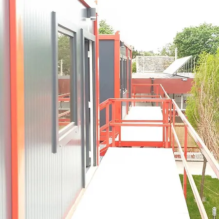 Cosy Novi Sad Loft Ii - Jakuzzi, Sauna, Reserved Parking * Petrovaradin